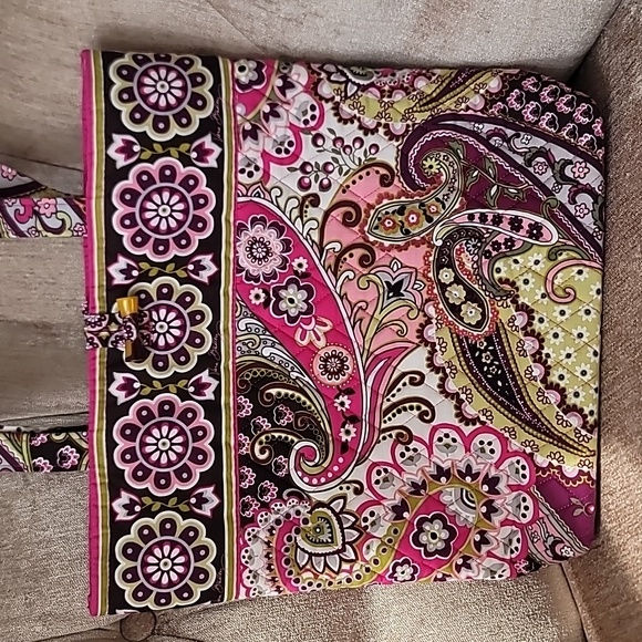 VERA BRADLEY Very Berry Paisely 4 Piece Set *PM* - Picture 2 of 12